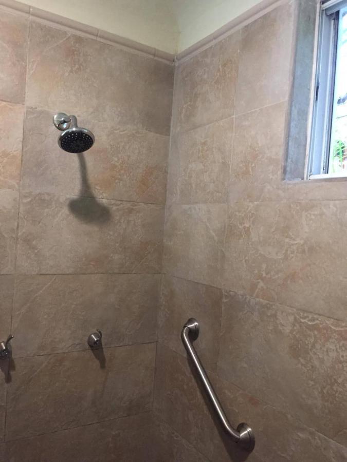 Casa Beard, Spacious Guest House With High Speed Wifi & Pool. Playa del Carmen Buitenkant foto
